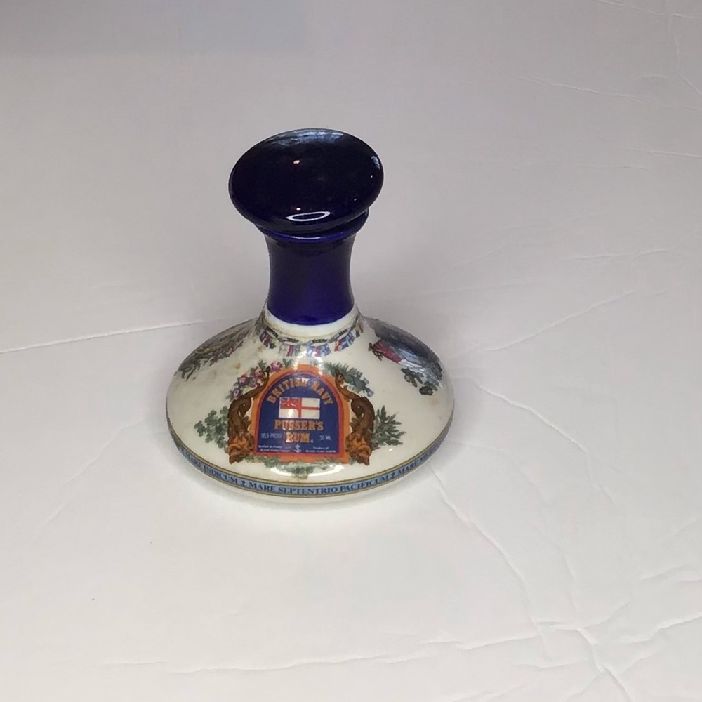 VTG Pusser's British Navy Rum Ceramic Ship Decanter